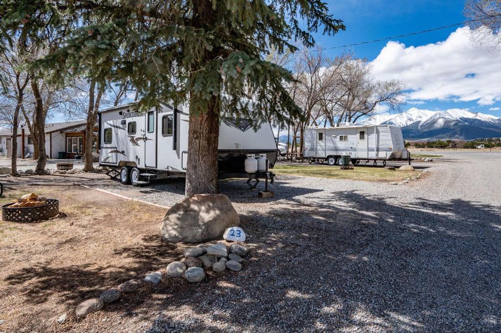 布埃纳维斯塔 Snowy Peaks Rv Park酒店 客房 照片